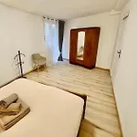 Spacieux 3 A Apartment *