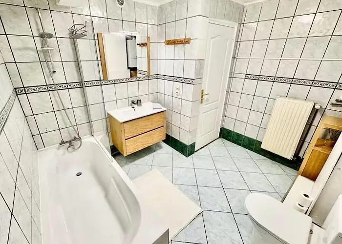 Spacieux 3 A Apartamento