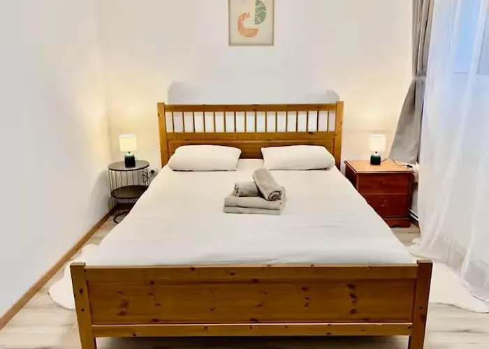 Appartement Spacieux 3 A *